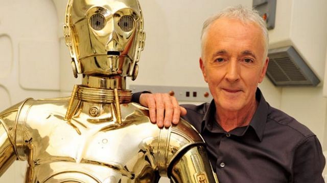 Star Wars 7 : l'acteur qui interprète C3PO reprend du ...