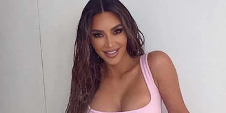 Kim Kardashian sexy pour la promo de sa lingerie SKIMS sur Instagram !